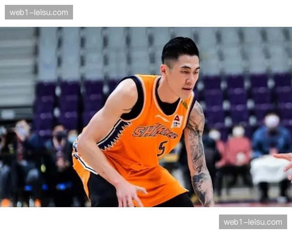 上海主力无大伤病：阵容完整性对赛季节奏稳定性的保障